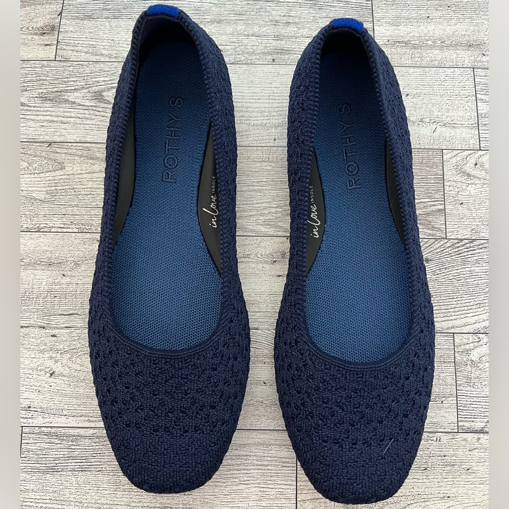 Rothy's “The Max Square” Navy Crochet Women's Ballet Flats. Size 7. Excellent!
